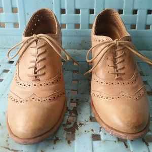 Frye Wingtip Oxfords